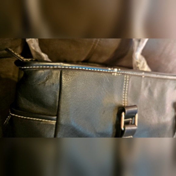 BENTLEY Large Black Leather tote bag - Picture 9 of 15